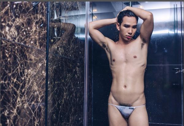 MYTH-Issue-05--Smokin-Hot-Summer--142-Pics--BtS-