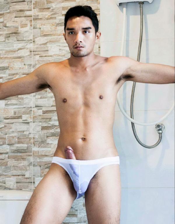 ManOMG-9--Mek-Ekapol