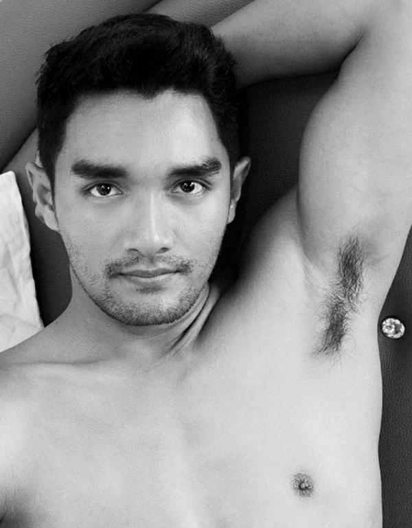 ManOMG-9--Mek-Ekapol