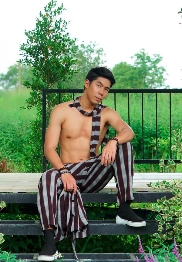 Menluscious--Issue-02---Fame-Krittapat