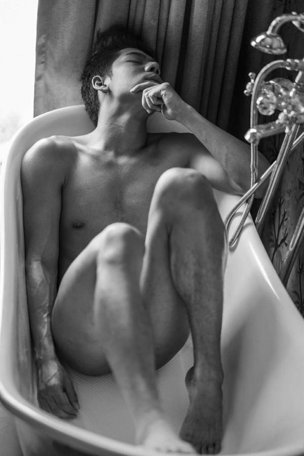 Menluscious--Issue-02---Fame-Krittapat