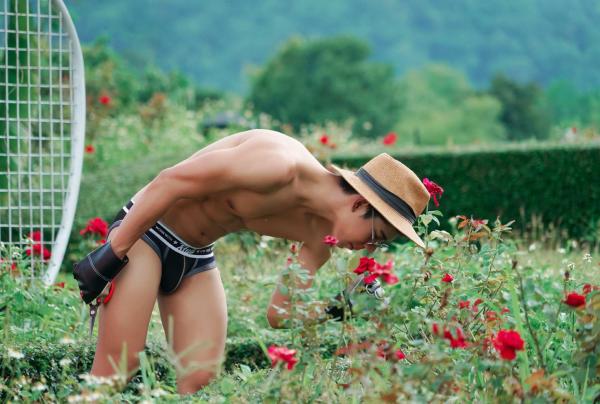 Menluscious--Issue-02---Fame-Krittapat