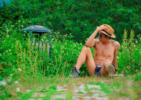 Menluscious--Issue-02---Fame-Krittapat