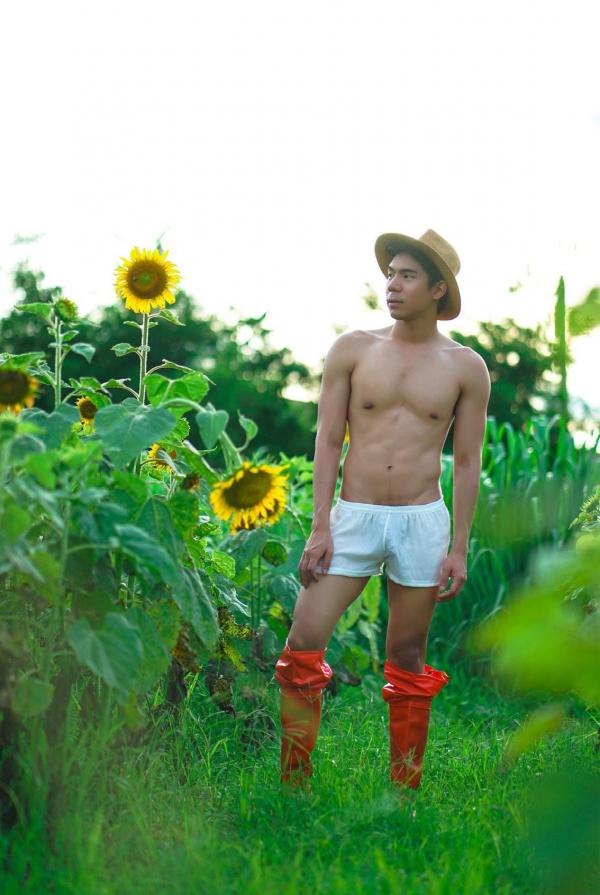 Menluscious--Issue-02---Fame-Krittapat