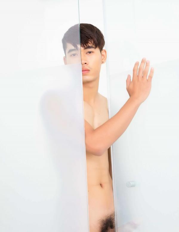 Menluscious-Issue-01--Ron-Charron