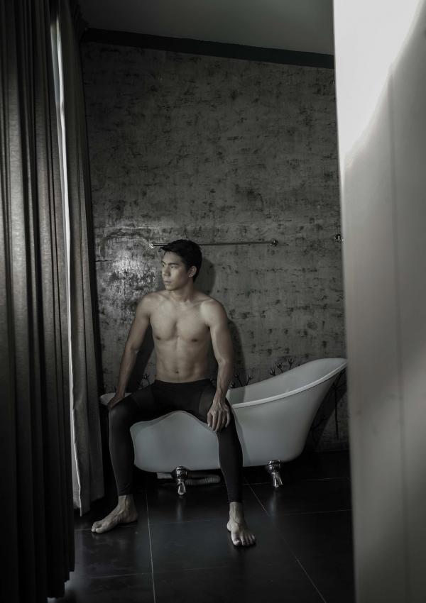 Menluscious-Issue-02---Fame-Krittapat