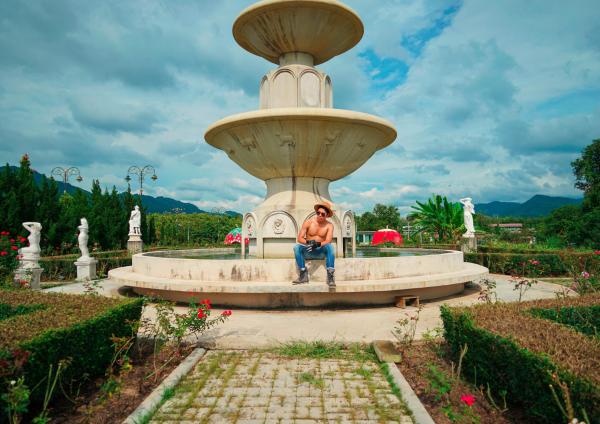 Menluscious-Issue-02---Fame-Krittapat