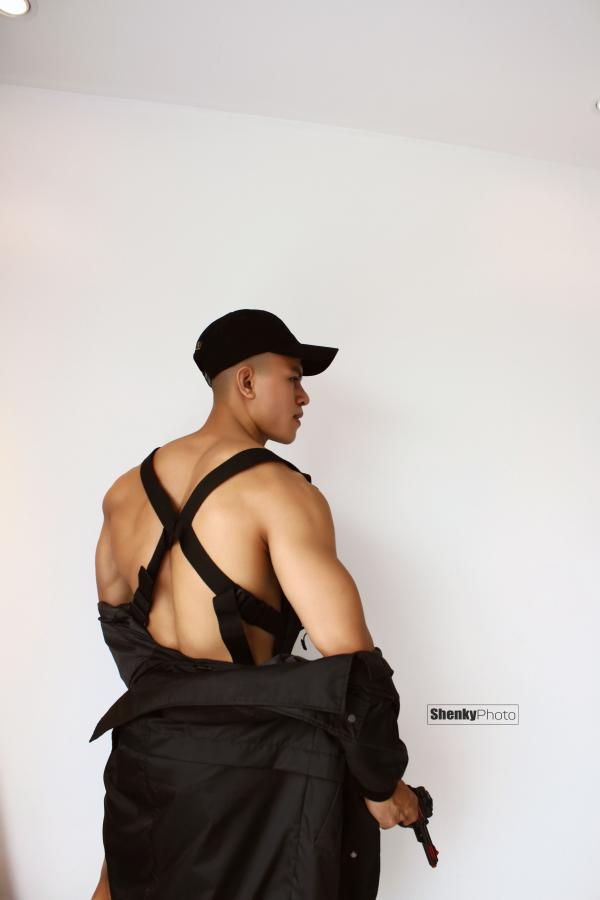 Men’s-Room-15--Lý-Hồng--Pics--Video-