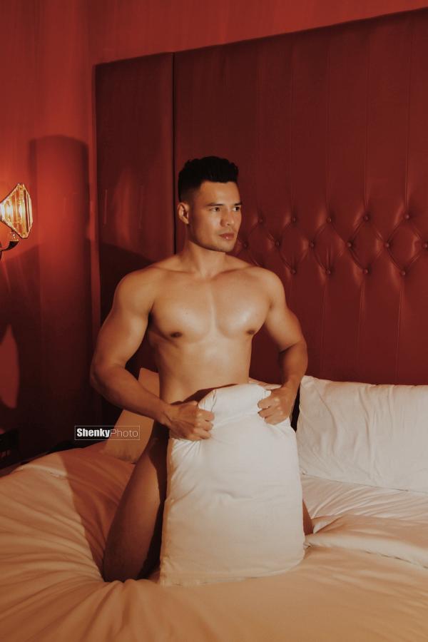 Men’s-Room-16--Mai-Quốc-Doanh-Ebook--Video