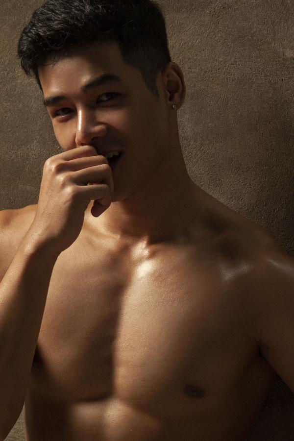 Milk-Man-01--Huy-Kai