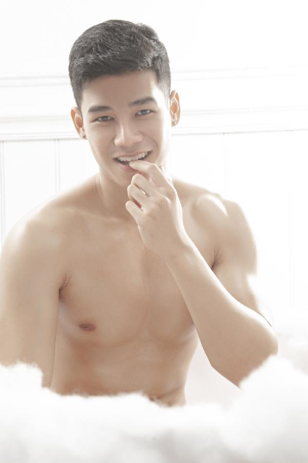 Milk-Man-01--Huy-Kai