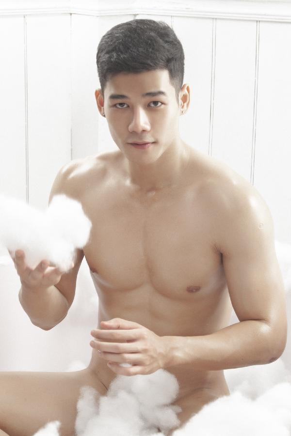 Milk-Man-01--Huy-Kai