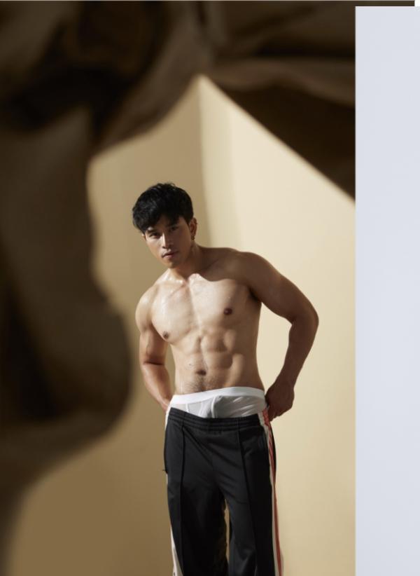 NoGriD-Men-Issue-11--TOP