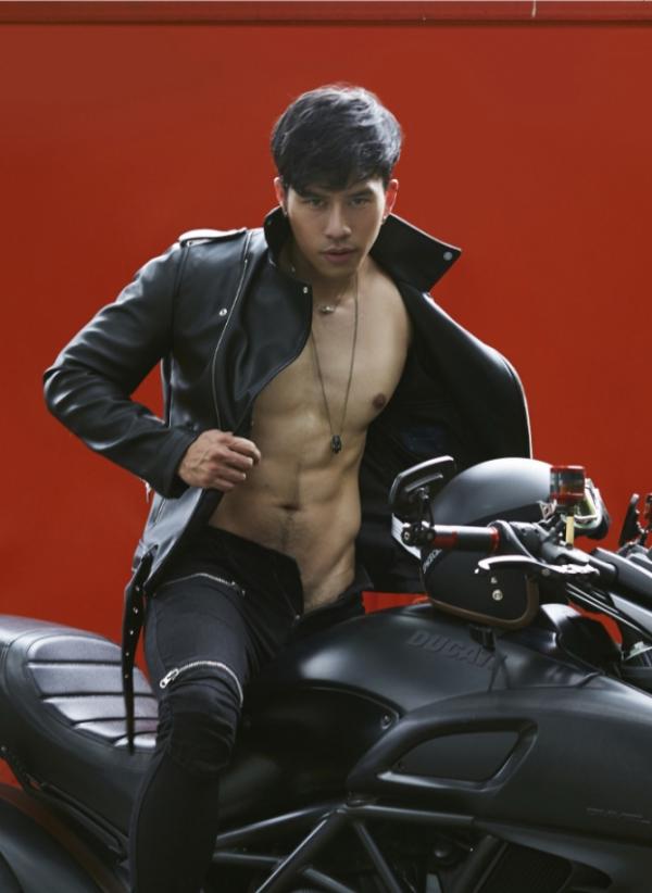 NoGriD-Men-Issue-11--TOP