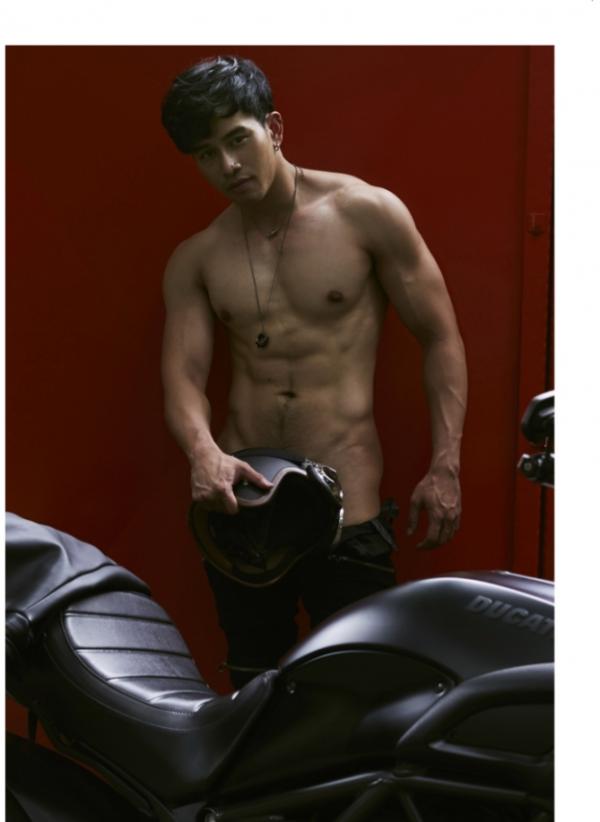 NoGriD-Men-Issue-11--TOP