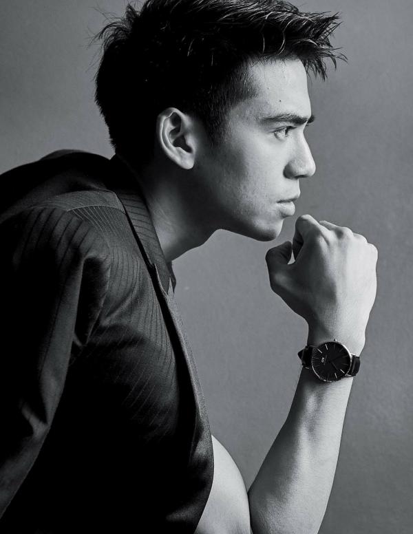 Nogrid-Men-Issue-01---Arm