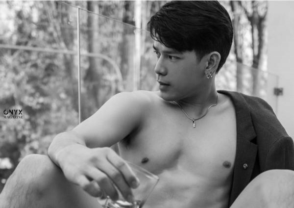 ONYX-11--Nicky-Bunyarit--EbookVideo-