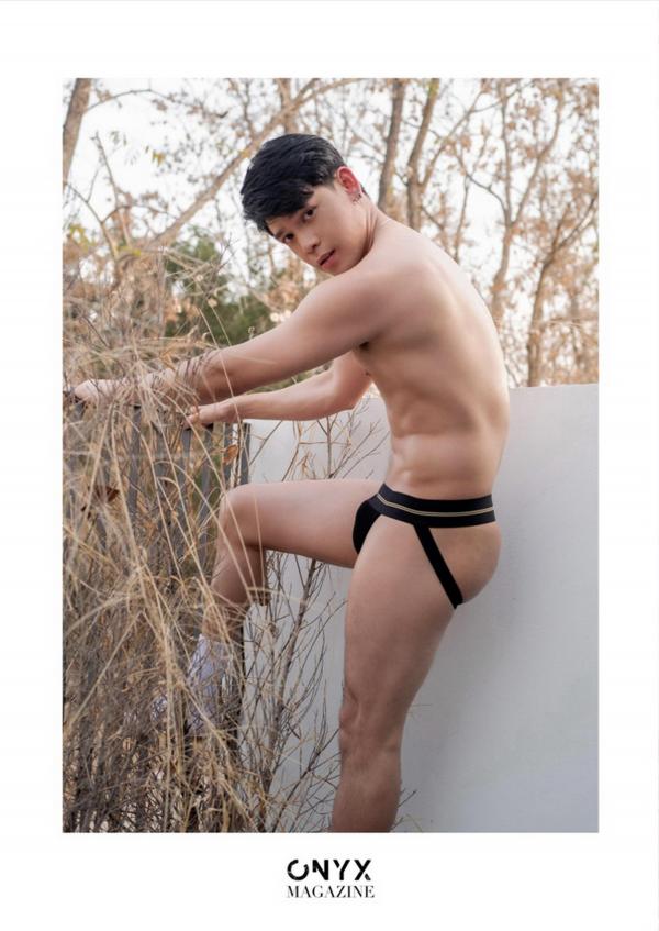 ONYX-11--Nicky-Bunyarit--EbookVideo-