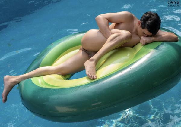 ONYX-11--Nicky-Bunyarit--EbookVideo-