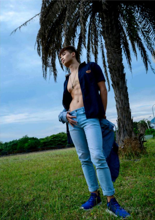 Original-Photo-No.15--Eric