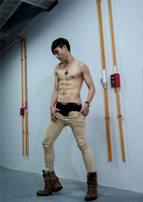 Original-Photo-原色-NO.16-JT遲駿騰-AlbumVideo