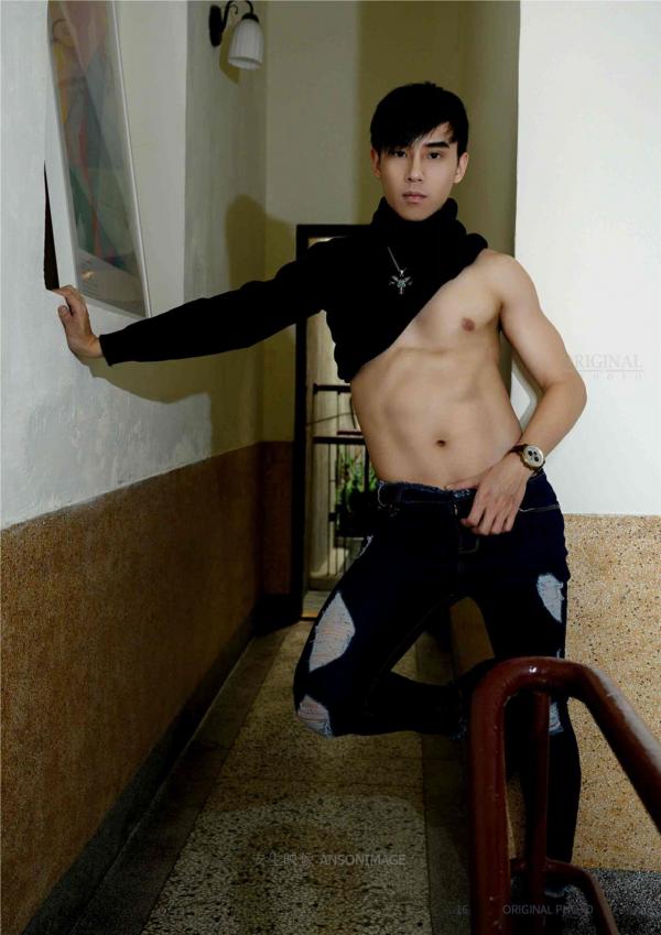 Original-Photo-原色-NO.16-JT遲駿騰-AlbumVideo