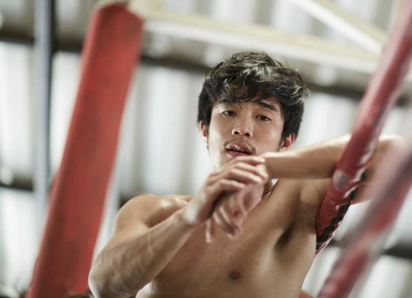PHOTO-SET-APOLLO-01---HANDSOME-THAI-BOXER