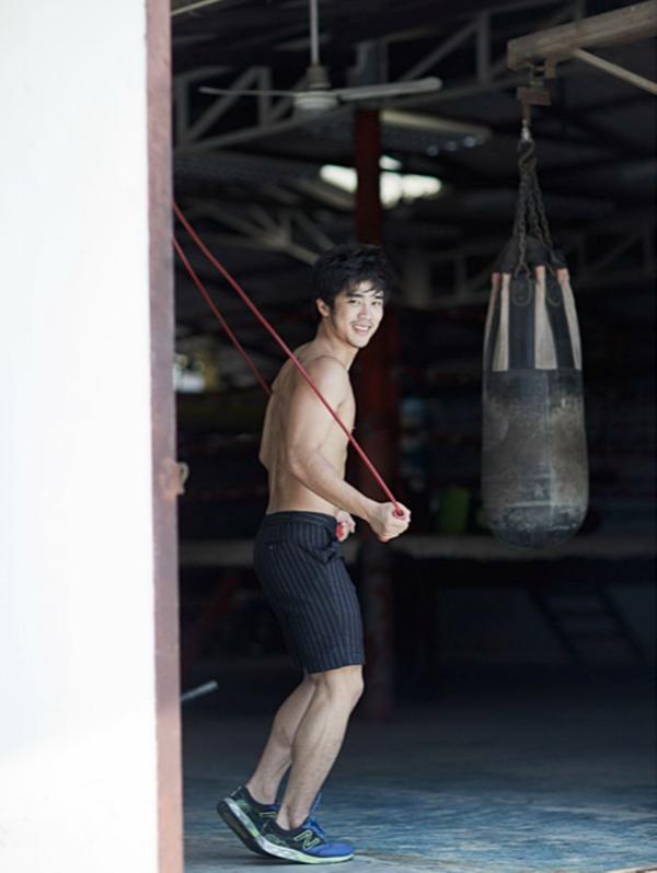 PHOTO-SET-APOLLO-01---HANDSOME-THAI-BOXER