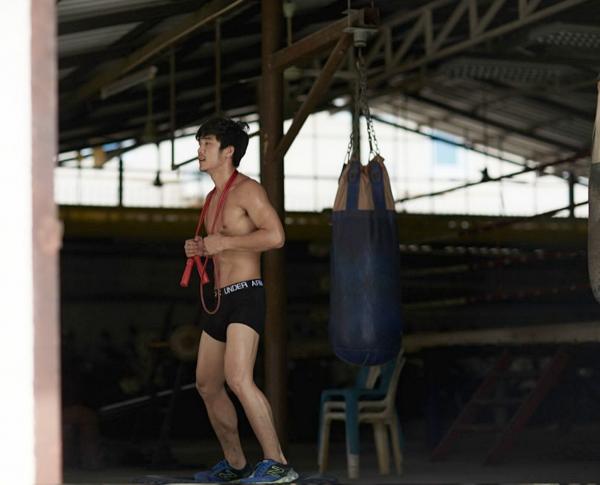 PHOTO-SET-APOLLO-01---HANDSOME-THAI-BOXER