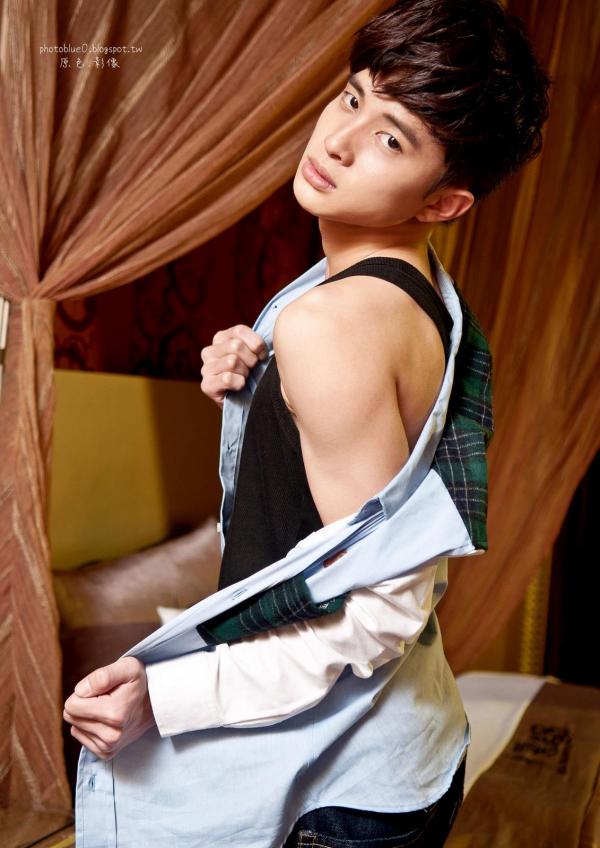 PHOTO-SET-BLUE-MAN-31