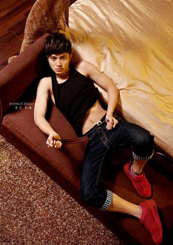 PHOTO-SET-BLUE-MAN-31