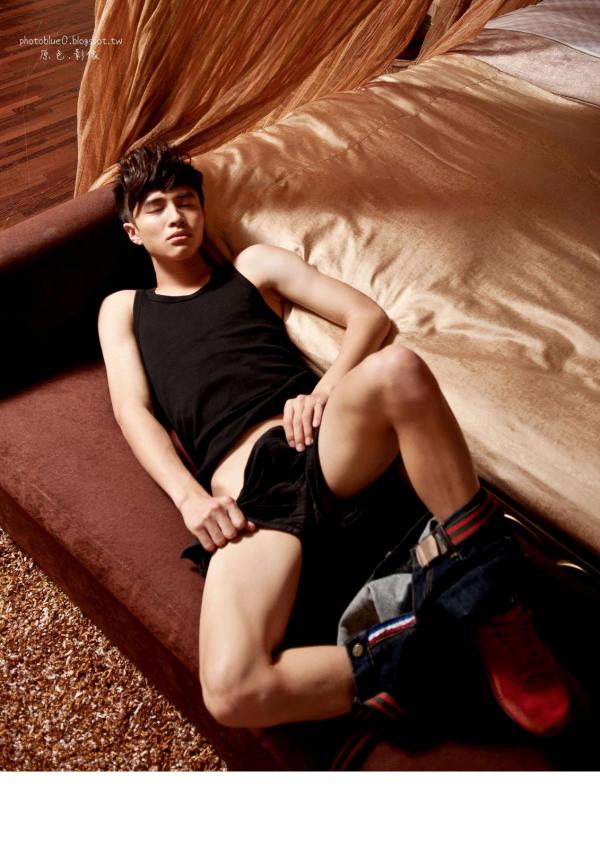 PHOTO-SET-BLUE-MAN-31