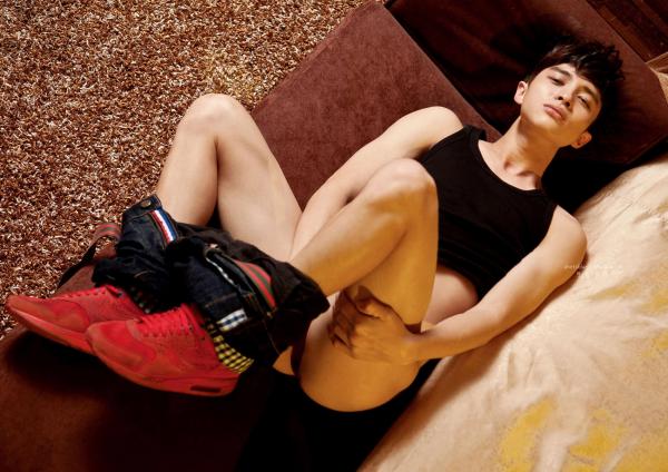 PHOTO-SET-BLUE-MAN-31