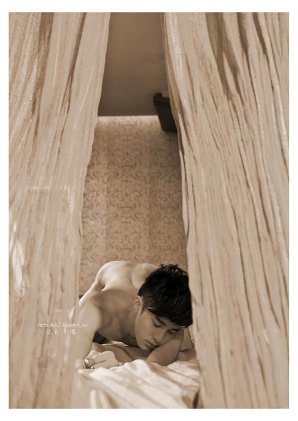 PHOTO-SET-BLUE-MAN-31