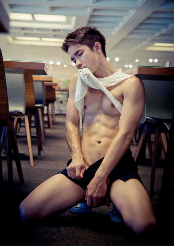 PHOTO-SET-BLUE-MAN-66