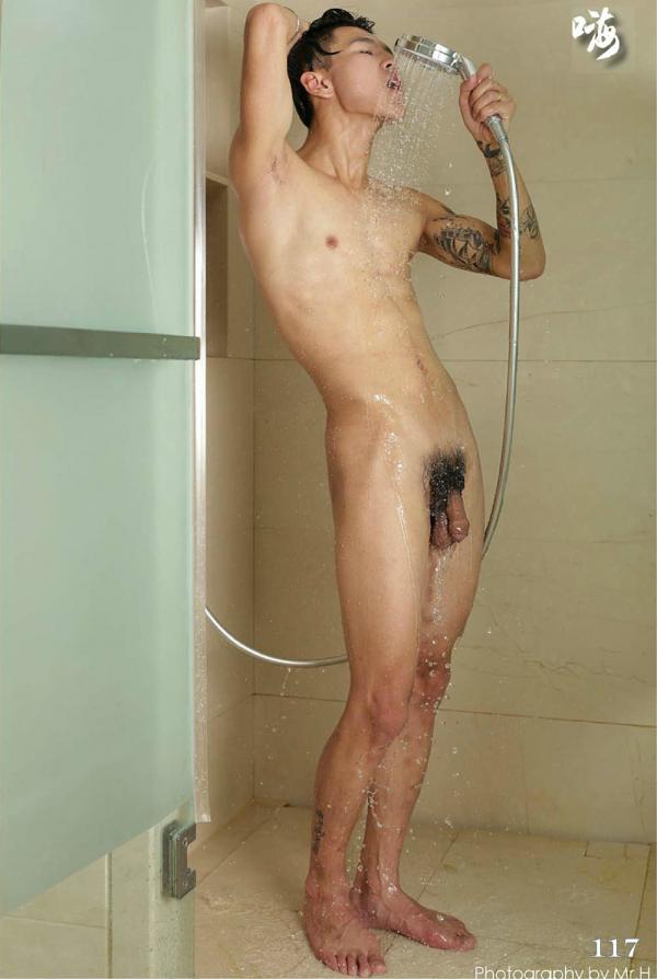 PHOTO-SET-HIGH-52-VERSION-1---YANG-LI-MING