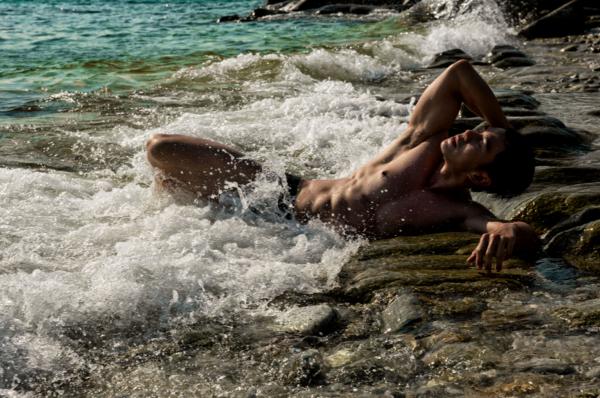 PHOTO-SETS-–-MOMENT-EXTRA-AND-TUXEDO