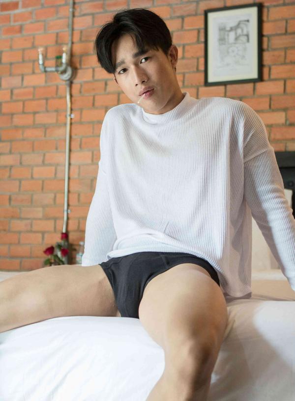 REPICK-01---Earth-Woraphong