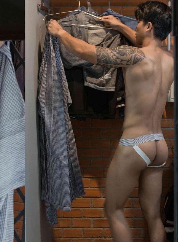 REPICK-01---Earth-Woraphong