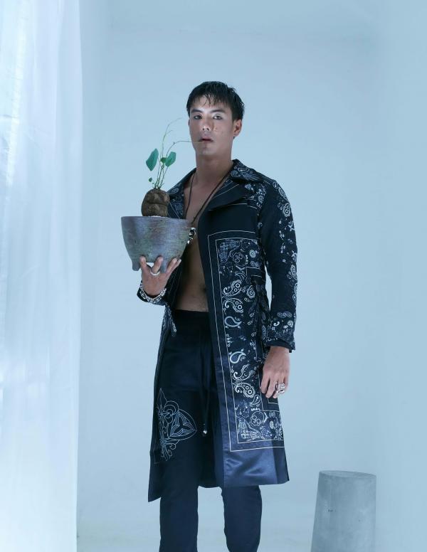 RareRoot--Issue-02---Pee