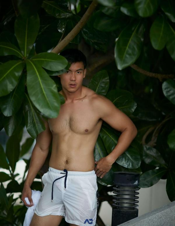 RareRoot--Issue-02---Pee