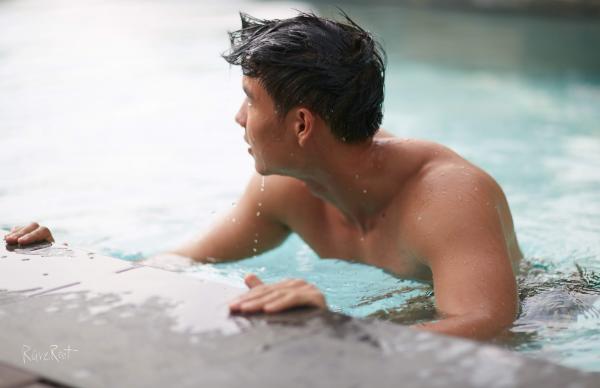 RareRoot--Issue-02---Pee