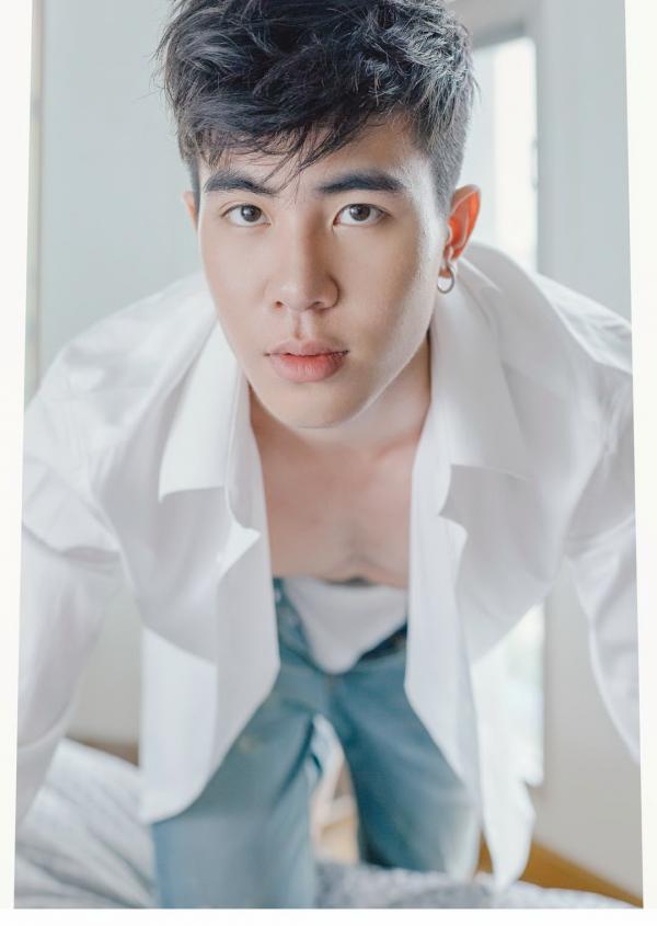 RiZiist-MaGazine-09--KnoW