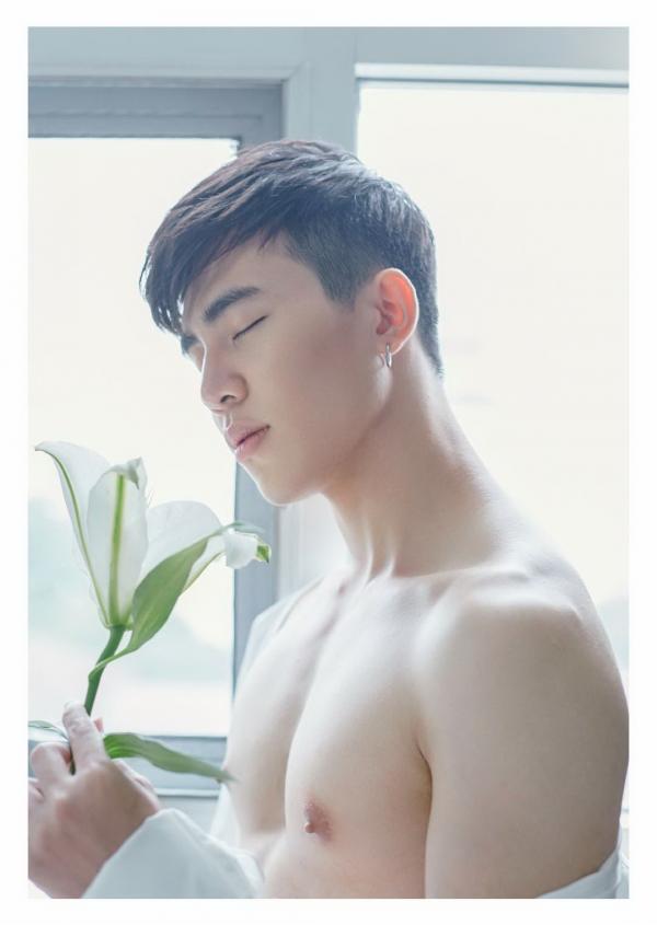 RiZiist-MaGazine-09--KnoW