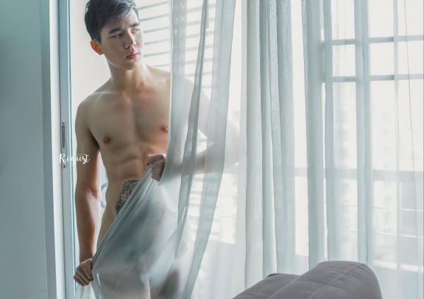 RiZiist-MaGazine-09--KnoW