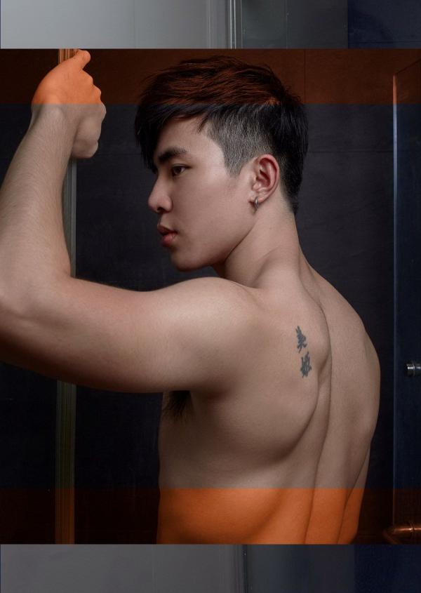 RiZiist-MaGazine-09--KnoW