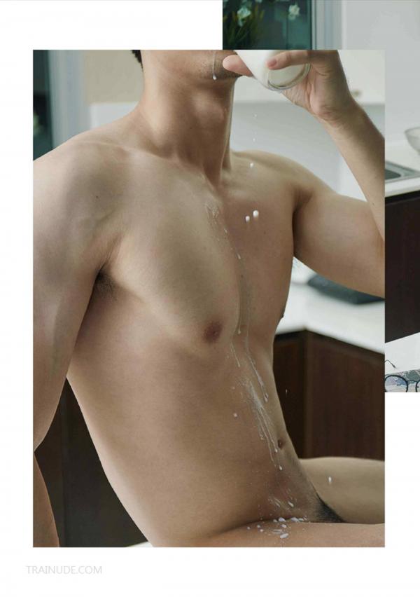 Riziist-Magazine-06--Bat