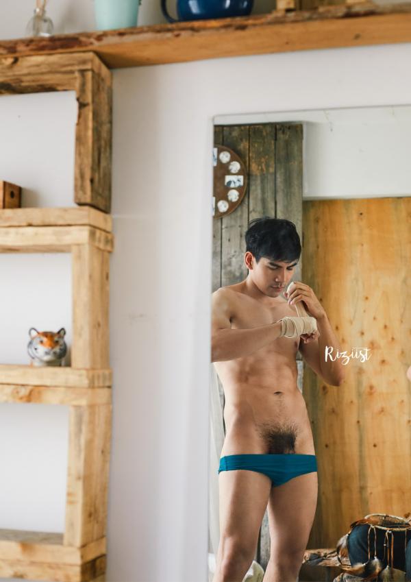 Riziist-Magazine-09--Bill