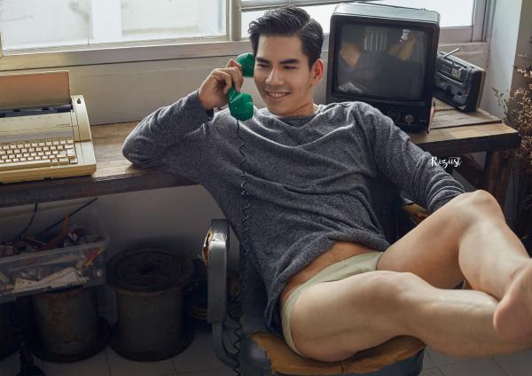 Riziist-Magazine-09--Bill