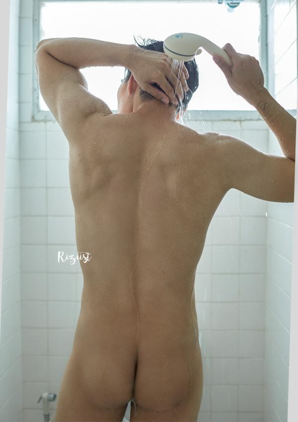 Riziist-Magazine-09--Bill